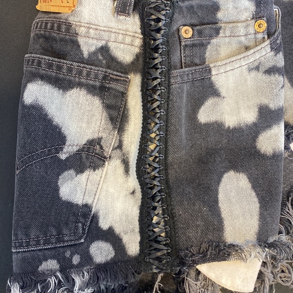Furst of a kind Levi high waste shorts size 10 - Picture 7 of 8